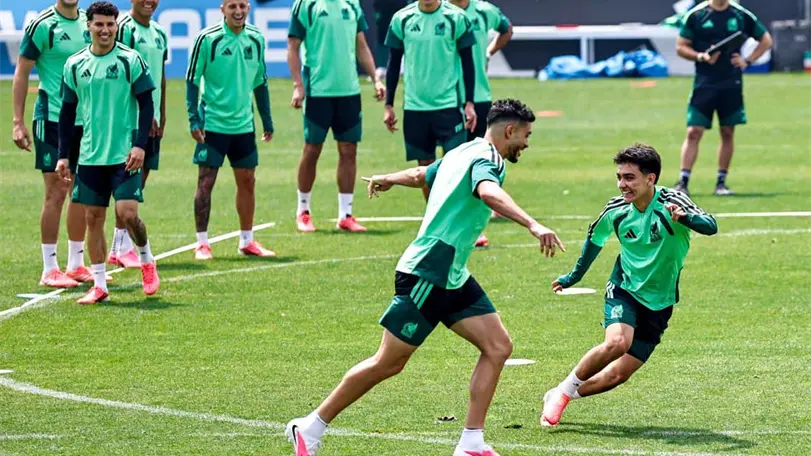 Con el Azteca como fortaleza, México va por el boleto a cuartos frente a Inglaterra La Selección llega con ánimos y se siente preparada para enfrentar a Inglaterra. Foto: Aracely Martínez