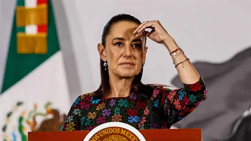 Muerte de mexicano lleva a México a reforzar acciones contra el ICE Claudia Sheinbaum anunció que el gobierno fortalecerá la defensa jurídica de los mexicanos detenidos en Estados Unidos tras un nuevo fallecimiento bajo custodia migratoria. Foto: Aracely Martínez