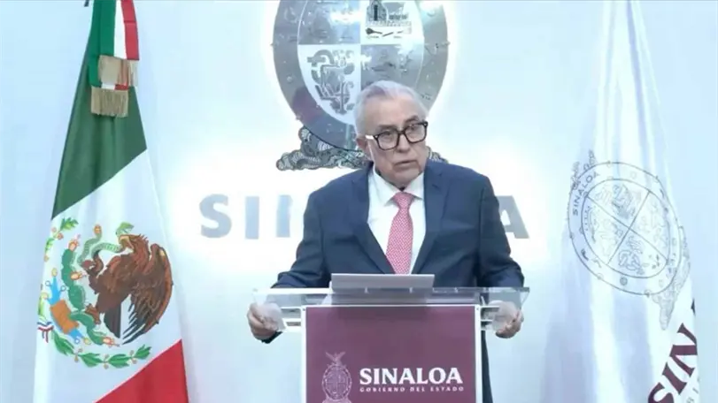 ¿Dónde está Rubén Rocha Moya? Este es el rastro del gobernador con licencia de Sinaloa, paso a paso El pasado 1 de mayo, Rubén Rocha Moya salió a decir que pediría licencia como gobernador de Sinaloa. Foto: Cuartoscuro