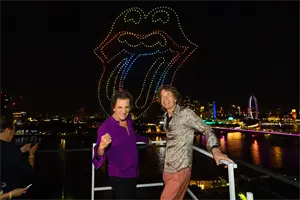 Los Rolling Stones iluminan Londres para presentar Foreign Tongues