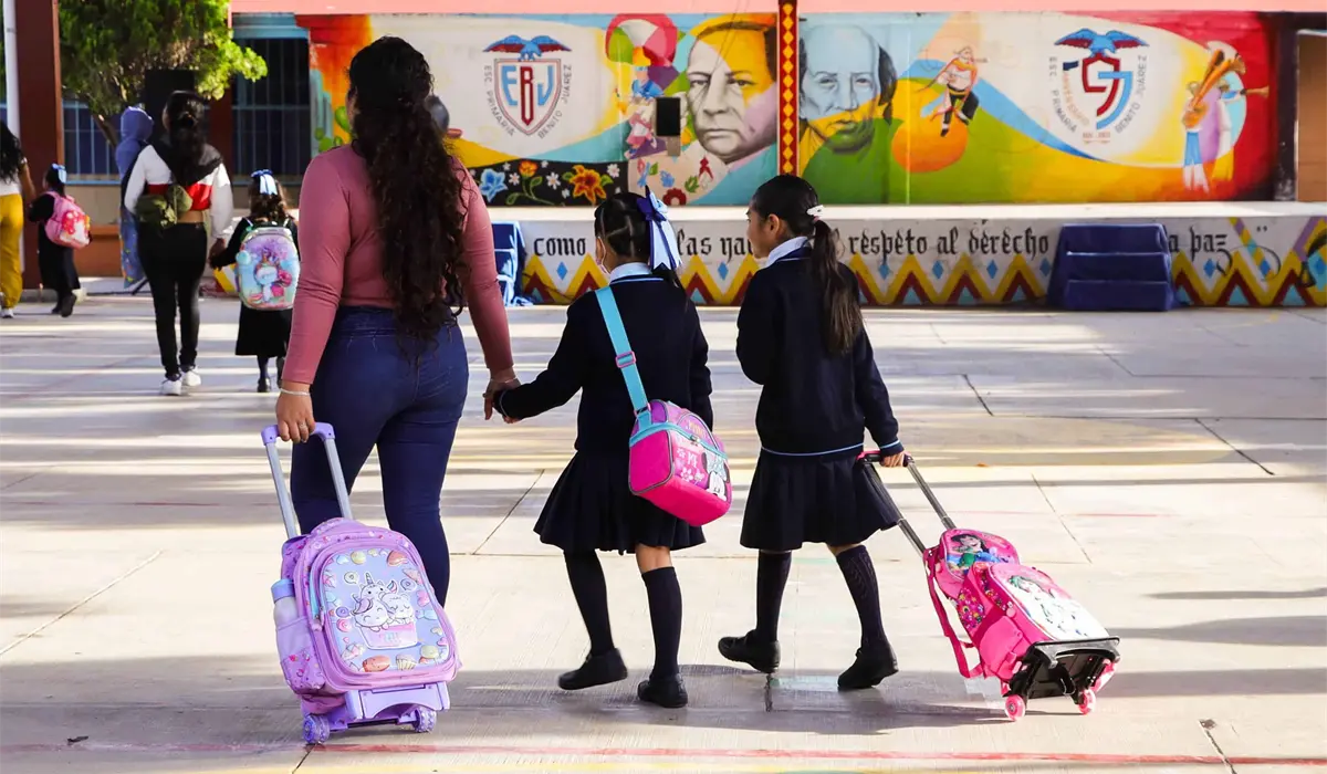 Puentes, vacaciones y días festivos: así se planteó el Calendario Escolar 2026-2027