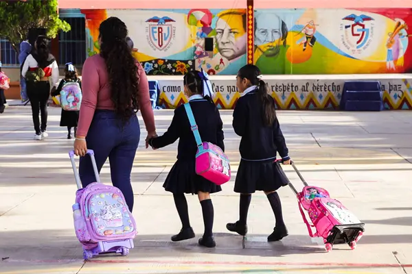 Puentes, vacaciones y días festivos: así se planteó el Calendario Escolar 2026-2027
