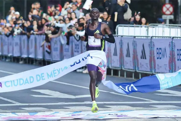 Kenianos dominan el Medio Maratón de la Ciudad de México 2026