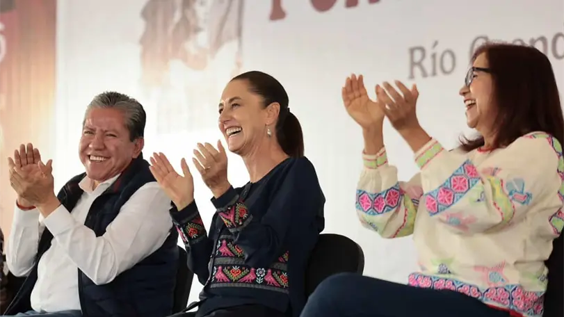 ¿Quiénes recibirán los nuevos apoyos escolares? Sheinbaum anuncia ampliación del programa La mandataria también recordó que durante la 4T, se ha aumentado el salario mínimo. Foto: Presidencia