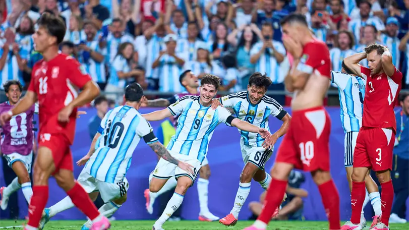 Argentina logra sacar a Suiza del Mundial 2026 en tiempos extra. Foto: MexSport