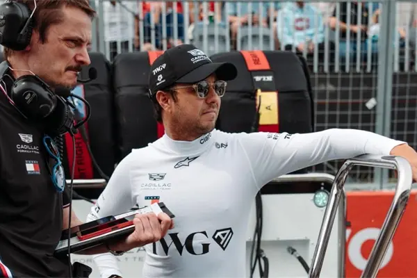 Checo Pérez regresa a Bélgica con Cadillac y el recuerdo de Red Bull: ¿cómo le ha ido en Spa?