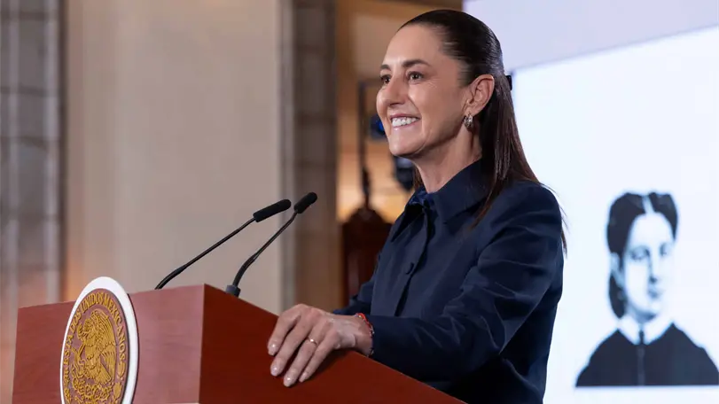 México denunciará en EU la muerte de 17 connacionales por ICE Claudia Sheinbaum anunció acciones legales en Estados Unidos por la muerte de 17 mexicanos y convocó a una respuesta unitaria en defensa de los connacionales. Foto: Presidencia
