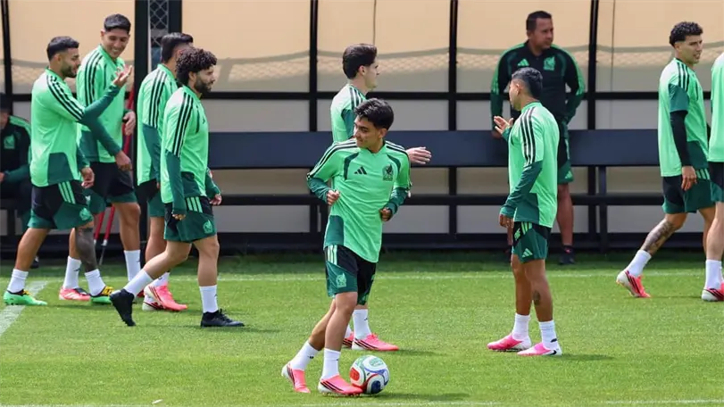 Por edad sin ning&uacute;n tipo de problema la gran figura joven de M&eacute;xico, Gilberto Mora, podr&iacute;a ser considerado. Foto: Mexsport