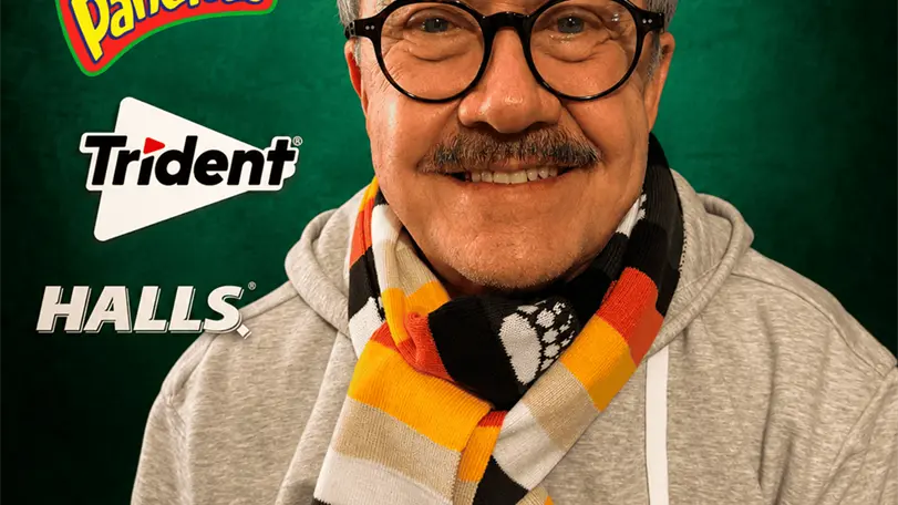 Pedro Sola provoca que marcas se retiren de Ventaneando. Foto: Redes Sociales y Chat Gpt.