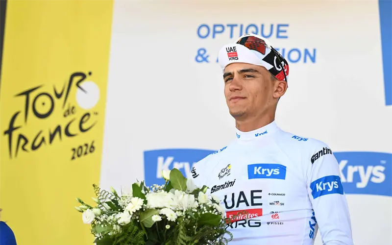 Isaac del Toro se derrumba: cae al séptimo lugar en la general del Tour de Francia 2026 y pierde el maillot blanco