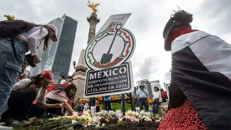 Sheinbaum se deslinda del retiro del antimonumento por Ana Amelí Claudia Sheinbaum aseguró que el retiro del antimonumento no fue decisión del gobierno federal y reiteró el apoyo a la búsqueda de Ana Amelí. Foto: @lamareafesar