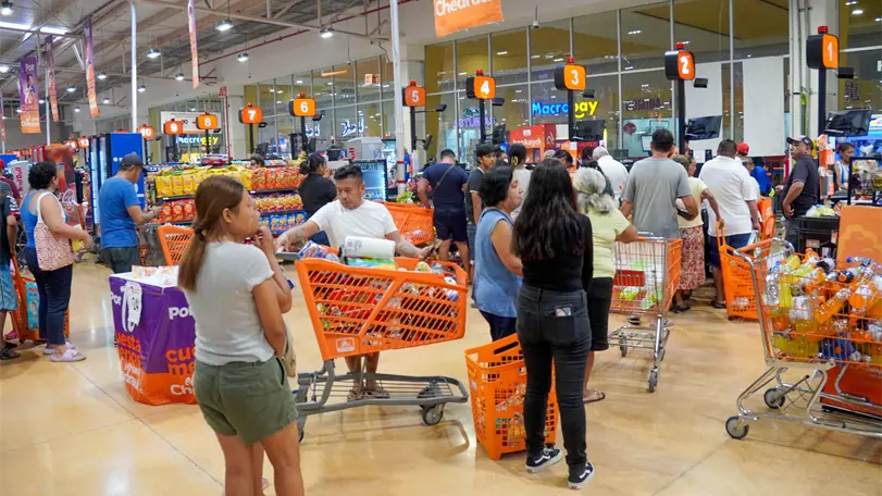 El Mundial perjudicó a las tiendas de autoservicio: Antad El organismo precisó que el crecimiento acumulado enero–junio 2026 a Tiendas Iguales es de 1.5% y a Tiendas Totales 3.7%. Foto: Cuartoscuro