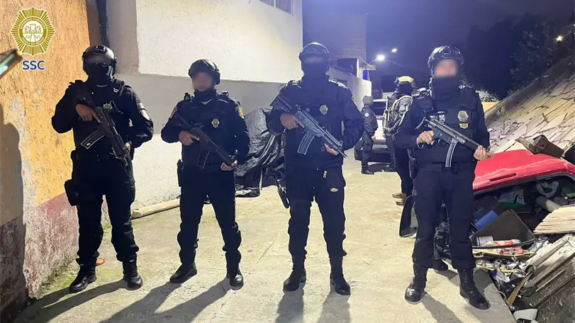 Golpe al narcomenudeo en CDMX: cateos deja detenidos de un presunto grupo criminal el Ministerio Público obtuvo de un juez de Control las órdenes de cateo, que fueron ejecutadas de manera coordinada por personal de la SSC, la Fiscalía General de Justicia de la Ciudad de México, la Secretaría de Marina y la Guardia NacionalCortesía: SSC
