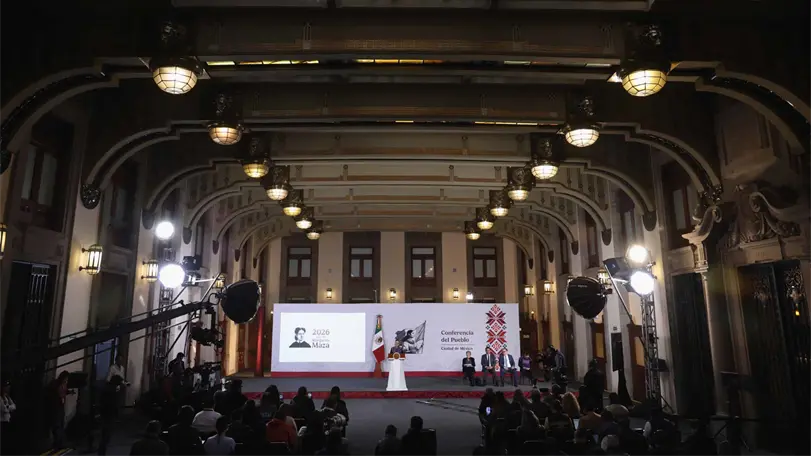 Sheinbaum defiende los derechos de las mujeres frente a la polémica sobre voto y familia Claudia Sheinbaum defendió una agenda de ampliación de derechos para las mujeres ante el resurgimiento de debates sobre el voto femenino. Foto: Presidencia