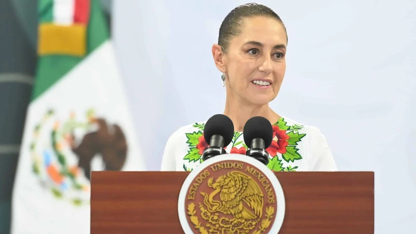 Caso Ruffo no termina: Sheinbaum anticipa más acciones por huachicol fiscal Claudia Sheinbaum defendió la investigación de la FGR contra Ernesto Ruffo y aseguró que el proceso judicial determinará su responsabilidad. Foto: Presidencia
