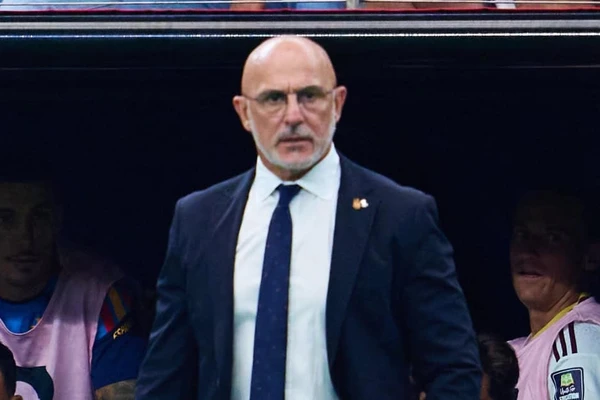 Lamine tiene que ser Lamine; Messi es descomunal; Luis de la Fuente quit&oacute; presi&oacute;n a su estrella