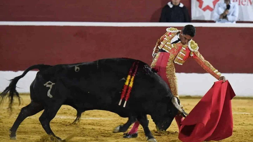 Héctor Gutiérrez encabeza la final de la Copa Chenel Foto: NTR Toros