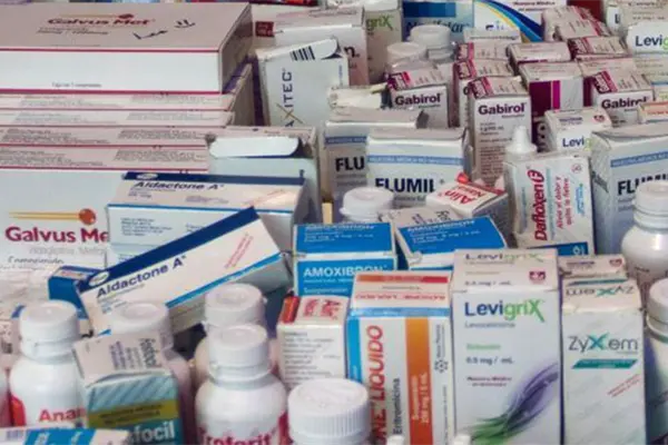 PAN exige investigación y deslinde por medicamentos caducados