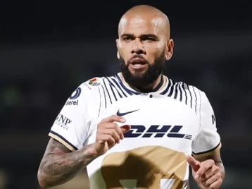 Imagen de la nota: Dani Alves anuncia su regreso a Pumas para el Clausura 2023