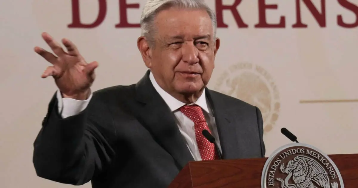 Arremete el presidente contra organismos de derechos humanos, son farsantes, dice Omar Flores