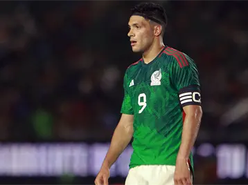 Imagen de la nota: Raúl Jiménez se perfila para ser el titular en el ataque ante Australia