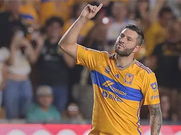 Imagen de la nota: El francés André Pierre Gignac le da apurado triunfo a Tigres sobre el León