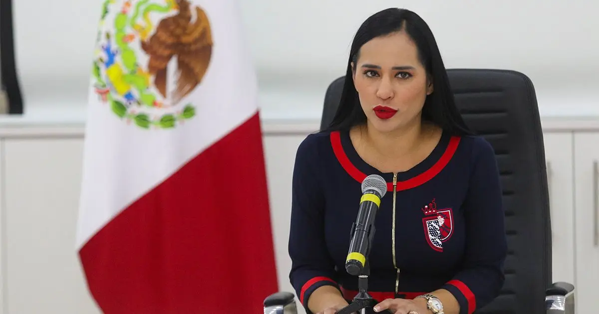“¡Al que me pongan lo voy a hacer pedazos, pedazos!”: Sandra Cuevas confirma que va por la CDMX CIUDAD DE MÉXICO, 11SEPTIEMBRE2023.- Sandra Cuevas, alcaldesa de Cuauhtémoc, reafirma su postura de lanzarse a la Jefatura de Gobierno por el Frente Amplio por México, en conferencia de prensa lanzó su propuesta del proceso que debería seguirse para la elección de la candidata o candidato, y destacó que la UNAM y el INE son instituciones serías que pueden aplicar la metodología de esta elección interna. FOTO: MOISÉS PABLO/CUARTOSCURO.COM