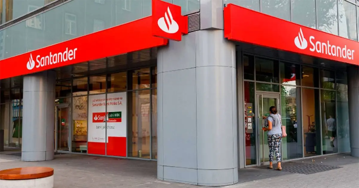 Santander México tiene 100% de su infraestructura tecnológica en la nube con Gravity Santander México tiene 100% de su infraestructura tecnológica en la nube con Gravity