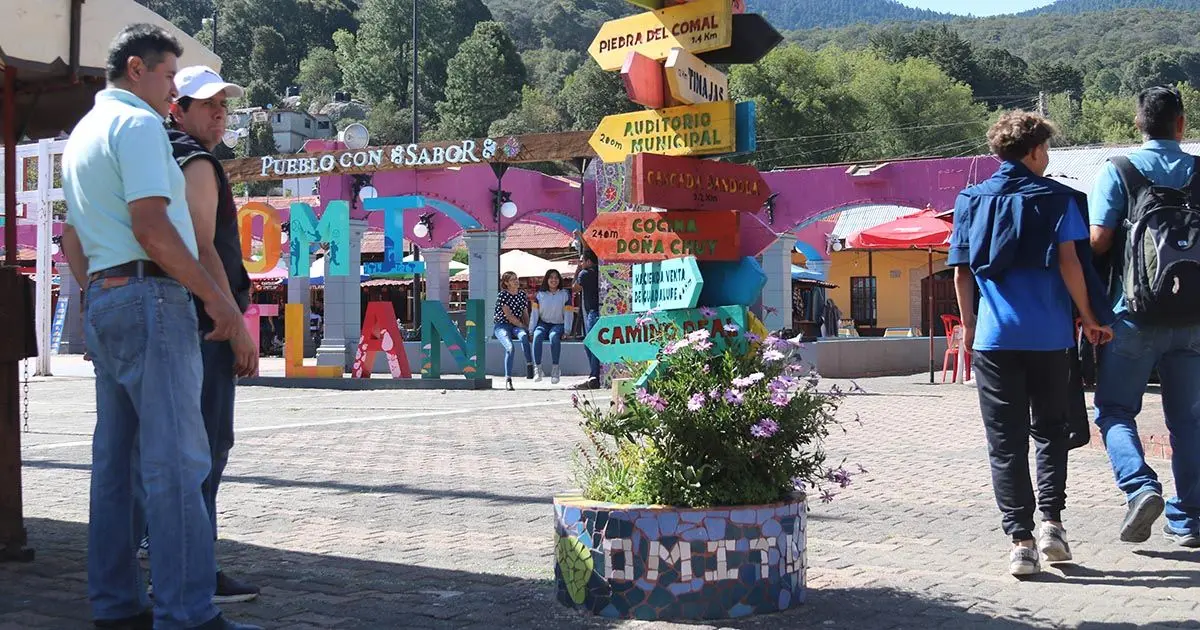 Omitlán, pueblo de mil colores en el Corredor de la Montaña Omitlán, pueblo de mil colores en el Corredor de la Montaña