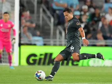 Imagen de la nota: Chicharito Hernández pidió un fichaje para Chivas, ¿de quién se trata?