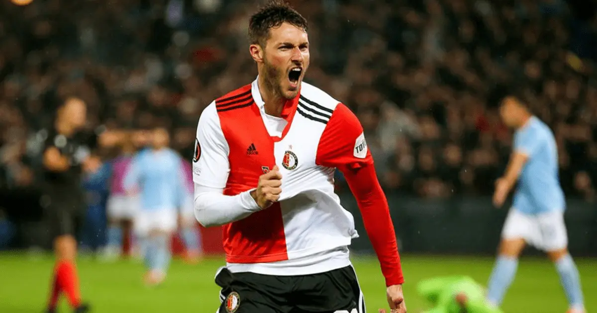 Santiago Giménez en la órbita del AC Milán: ¿Qué condición impone el club italiano al Feyenoord? Santiago Giménez en la órbita del AC Milán: ¿Qué condición impone el club italiano al Feyenoord?