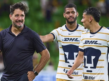 Imagen de la nota: ¿Pumas renovará a Gustavo Lema? El dato que juega en contra del entrenador argentino