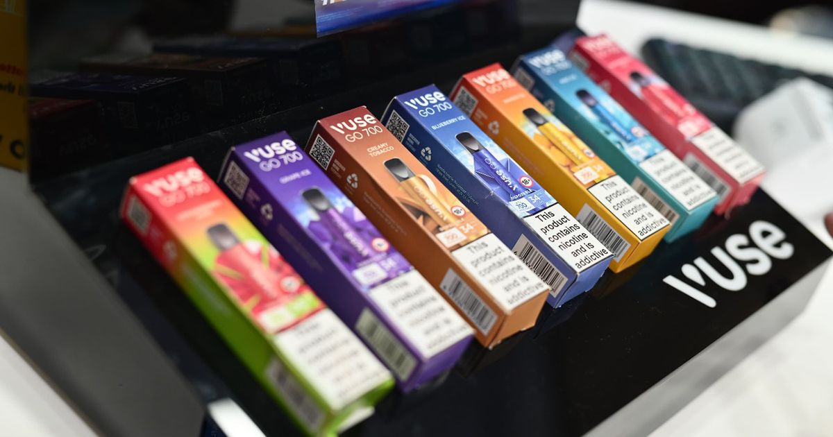 Advierten que prohibir vapeadores generará ilegalidad, evasión fiscal y mayor consumo entre menores Foto: BAT México