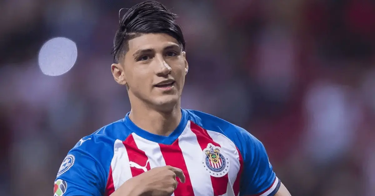 Alan Pulido: ¿Cuándo será su esperado debut con Chivas en el Clausura 2025? Foto: Mexsport
