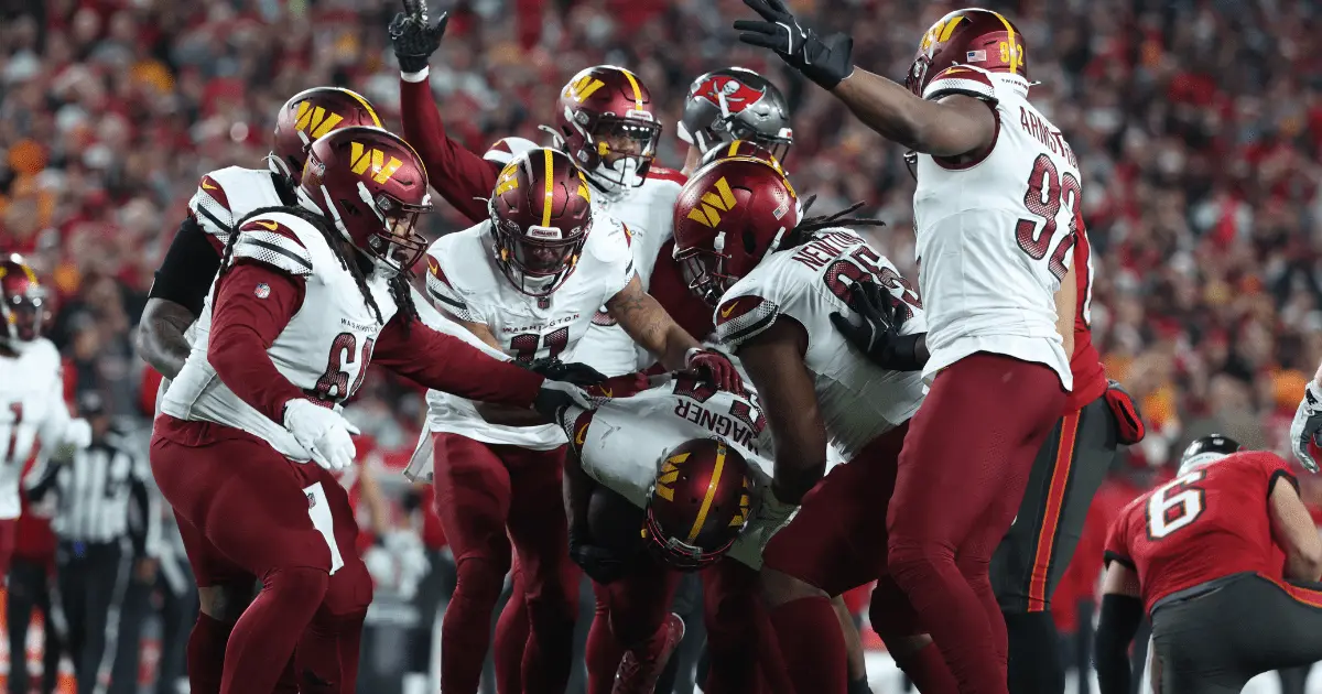 NFL: Zane González impulsa a Commanders a la Ronda Divisional Reuters