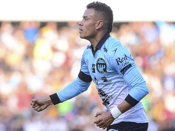 Imagen de la nota: Pablo Barrera brilla con doblete en la victoria de Querétaro sobre Pumas UNAM