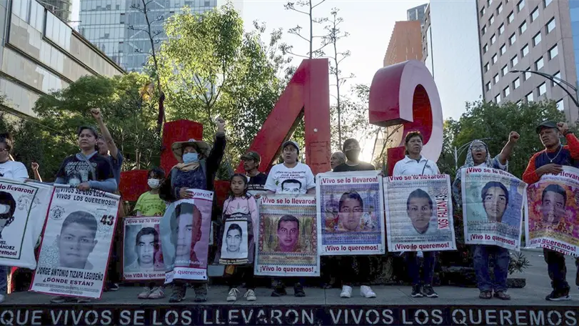 Claudia Sheinbaum afirm&oacute; que la prioridad del gobierno sigue siendo esclarecer la desaparici&oacute;n de los 43 estudiantes de Ayotzinapa. Foto: Archivo