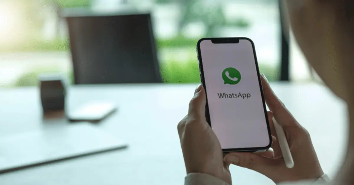 WhatsApp: cómo activar la cámara secreta paso a paso Descubre la Cámara Secreta de WhatsApp y Otros Trucos Poco Conocidos