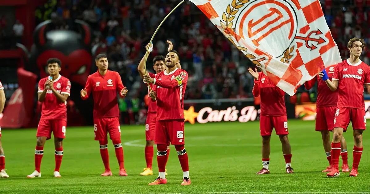 Toluca recibe al sotanero Santos en el Nemesio Diez, en busca de pulverizarlo Foto: Mexsport