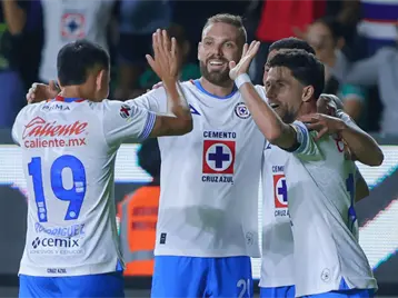 Imagen de la nota: Cruz Azul vence cómodamente al León y se cita de nuevo con el América en Semifinales