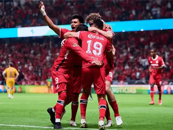 Imagen de la nota: Alexis Vega lidera a Toluca a la Final del Clausura 2025 con doblete ante Tigres