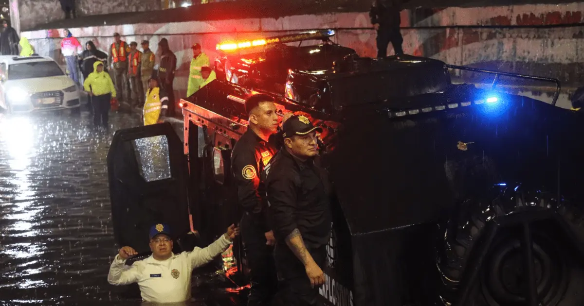 Lluvia histórica en CDMX: Cae en un día el equivalente al volumen total de la presa Madín de Atizapán Foto:Cuartoscuro