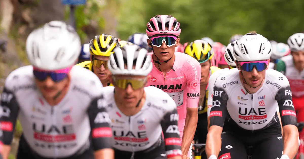 Tour de Francia 2025: Comienza la gran prueba de ciclismo sin Isaac del Toro y Tadej Pogačar como favorito Foto X cortesía: @giroditalia