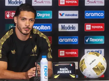 Imagen de la nota: Raúl Jiménez confía terminar racha sin ganarle juegos oficiales a EU