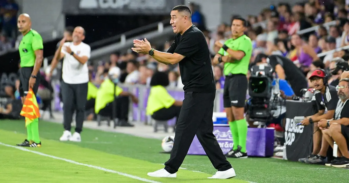 Efraín Juárez defendió a Cruz Azul tras paliza y ridículo ante la MLS Foto: Mexsport