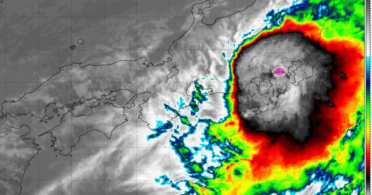 La tormenta Peipah deja al menos 23 heridos y más de 200 propiedades dañadas en Japón La tormenta Peipah deja al menos 23 heridos y más de 200 propiedades dañadas en Japón