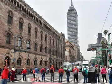 Imagen de la nota: Descarta Sheinbaum que la CNTE vaya a realizar paros o protestas durante el Mundial