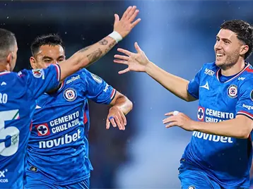 Imagen de la nota: Cruz Azul podría superar marca de Pumas sin perder como local en CU frente al América