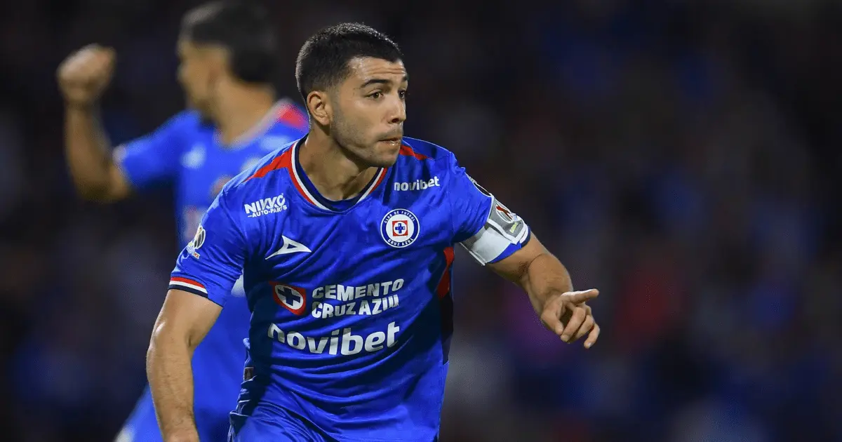 Erik Lira firma renovación con Cruz Azul: este es el tiempo que permanecerá con La Máquina el mediocampista firma contrato hasta 2029