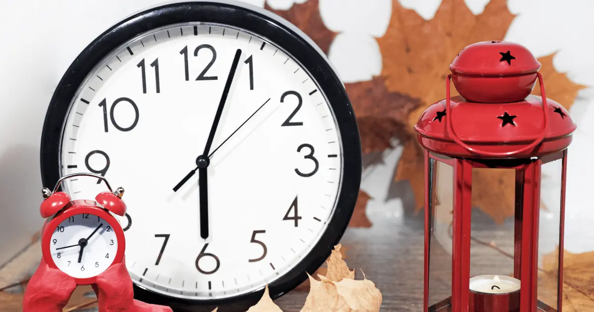 Horario de Invierno 2025: ¿se atrasa el reloj en CDMX y Edomex el 1 de noviembre? Horario de invierno 2025: ¿CDMX y Edomex deben atrasar el reloj el 1 de noviembre? | Foto: Arte de Canva